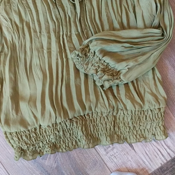 Michele Michele Boho Blouse - Picture 2 of 7